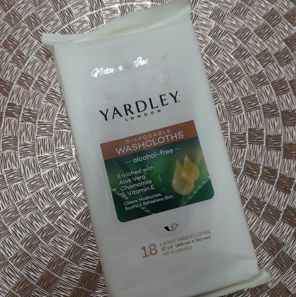 Yardley London Large Disposable Washcloths NWT Size:OS Yardley London